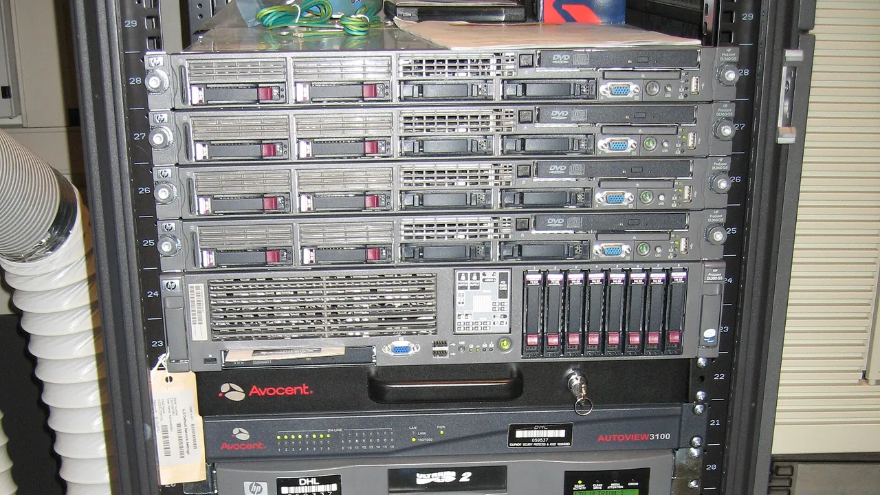 DHL Netherlands local site computer room server racks - IMG 3297