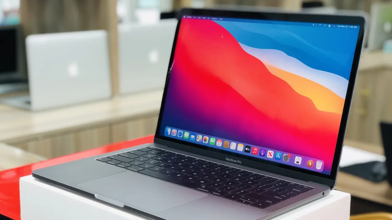 MacBook Pro 2019 13 inch
