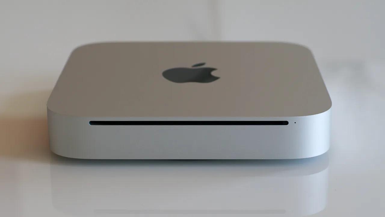 Mac mini fresh & new (4705488853)
