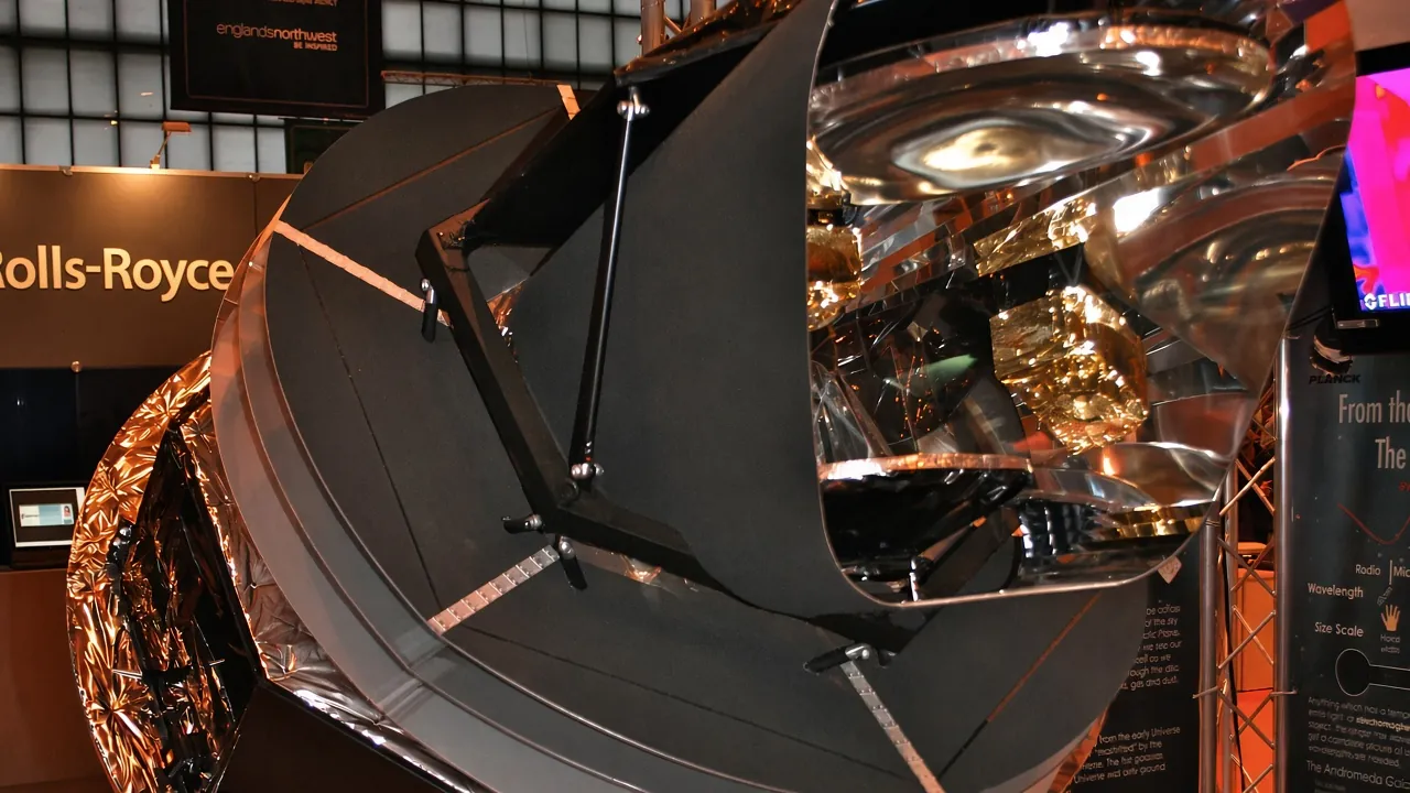 Model of the Planck Satellite 2