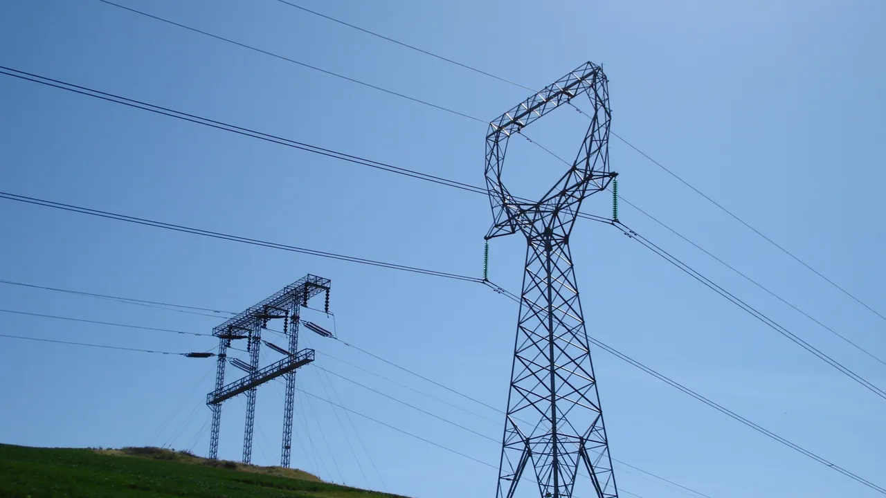 High voltage transmission towers and lines