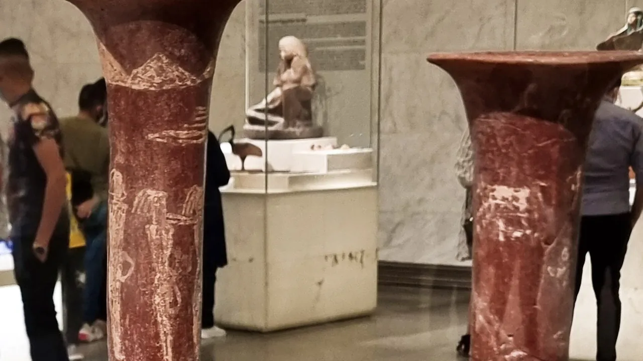Two C ware vessels from Tomb U-415, Abydos