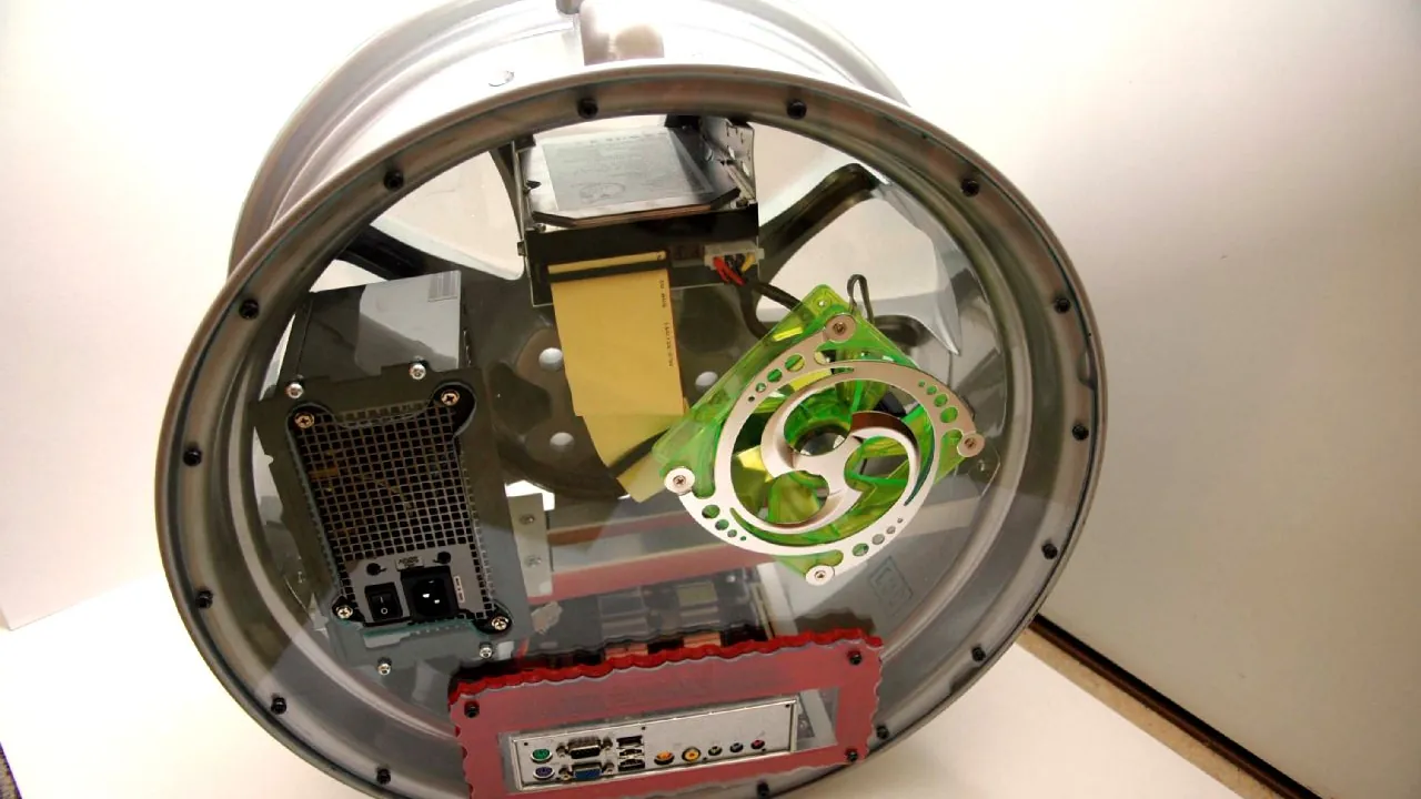 Home Media Server Mods - Micke Gustafsson's EPIA Alloy (6311688324)