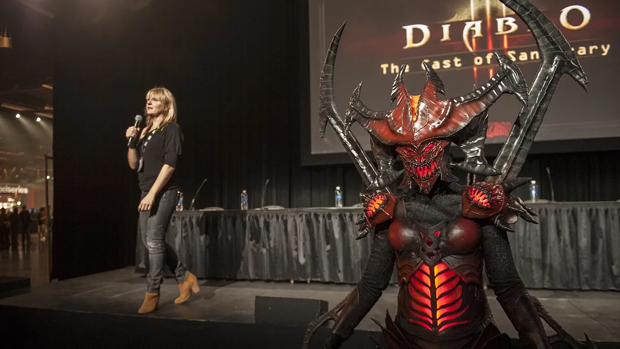 Diablo panel and cosplay at BlizzCon 2013 019