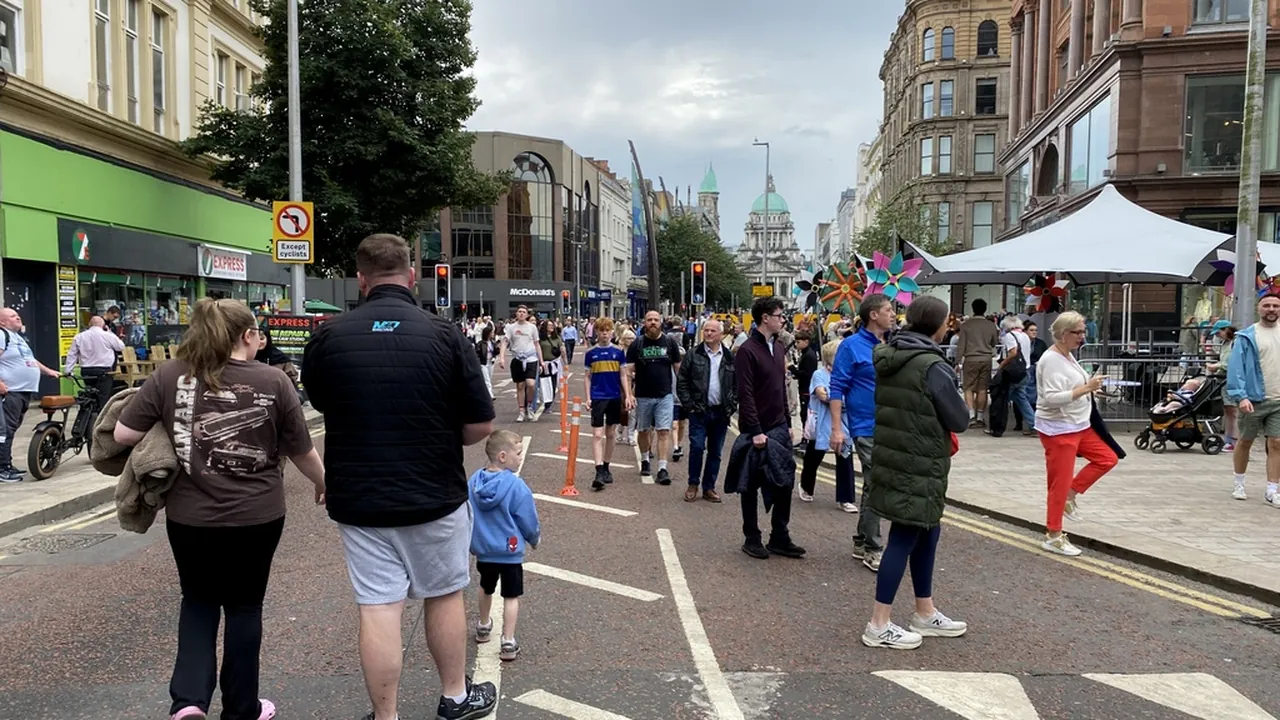 A crowded street, Fleadh Cheoil na hÉireann, Belfast - geograph.org.uk - 8378656