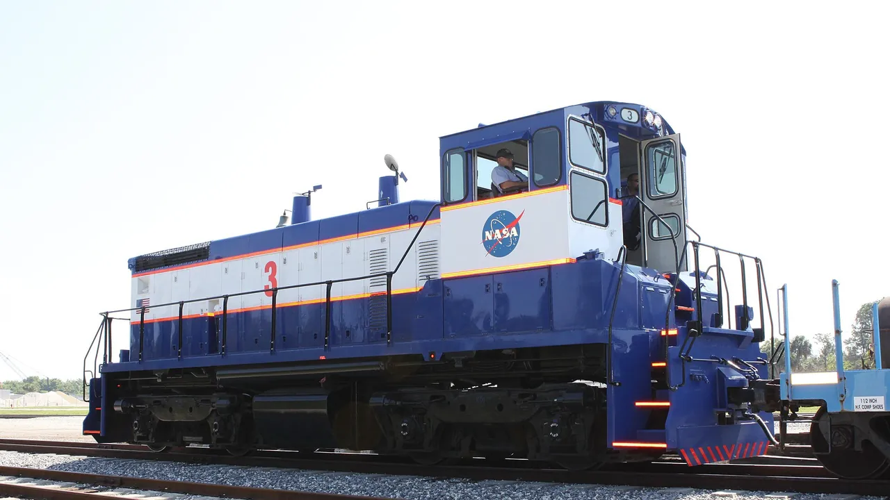 NASA Railroad 3 delivering tank cars for SpaceX (KSC-2012-3031a)