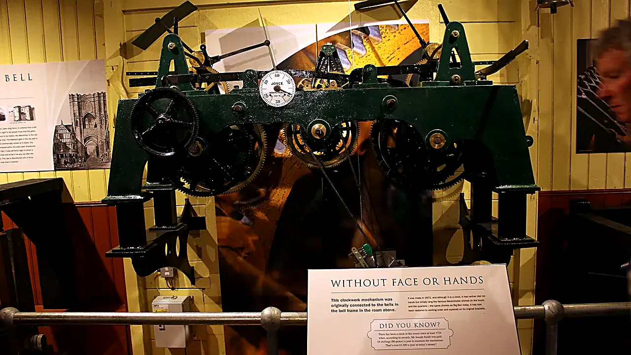 Clock Without Face or Hands - geograph.org.uk - 3983273