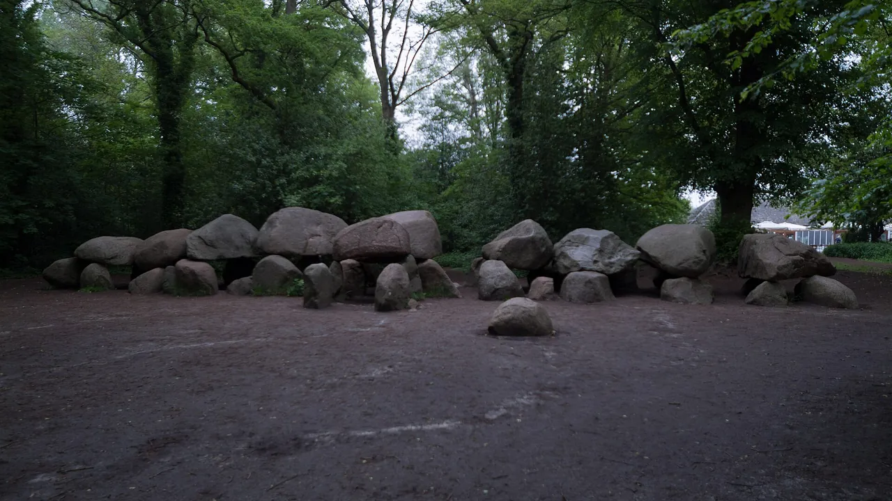 Hunebed D27 in Borger flickr