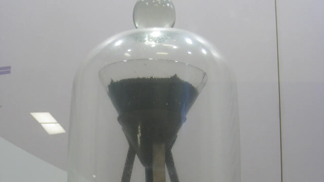 UQ pitch drop experiment 2012