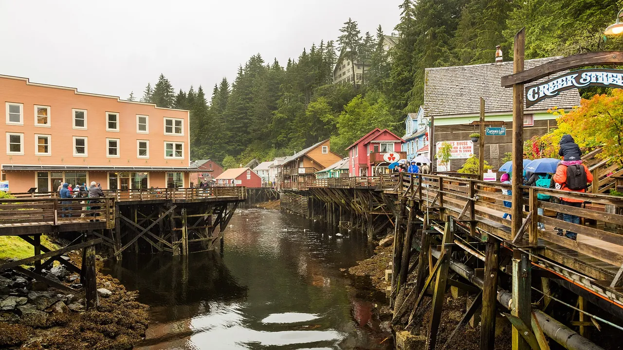 Calle histórica Creek, Ketchikan, Alaska, Estados Unidos, 2017-08-16, DD 51
