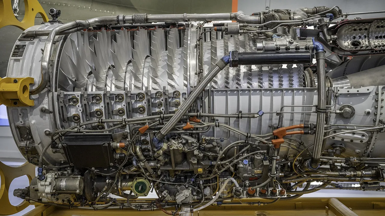 General Electric J79 turbojet, sectioned, Deutsches Museum