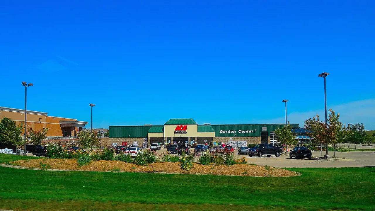 Ace® DeForest - panoramio