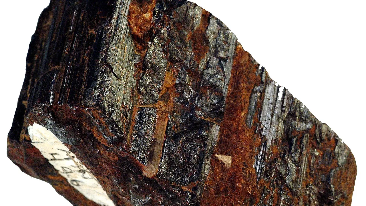 Rutile (GeoDIL number - 1567)