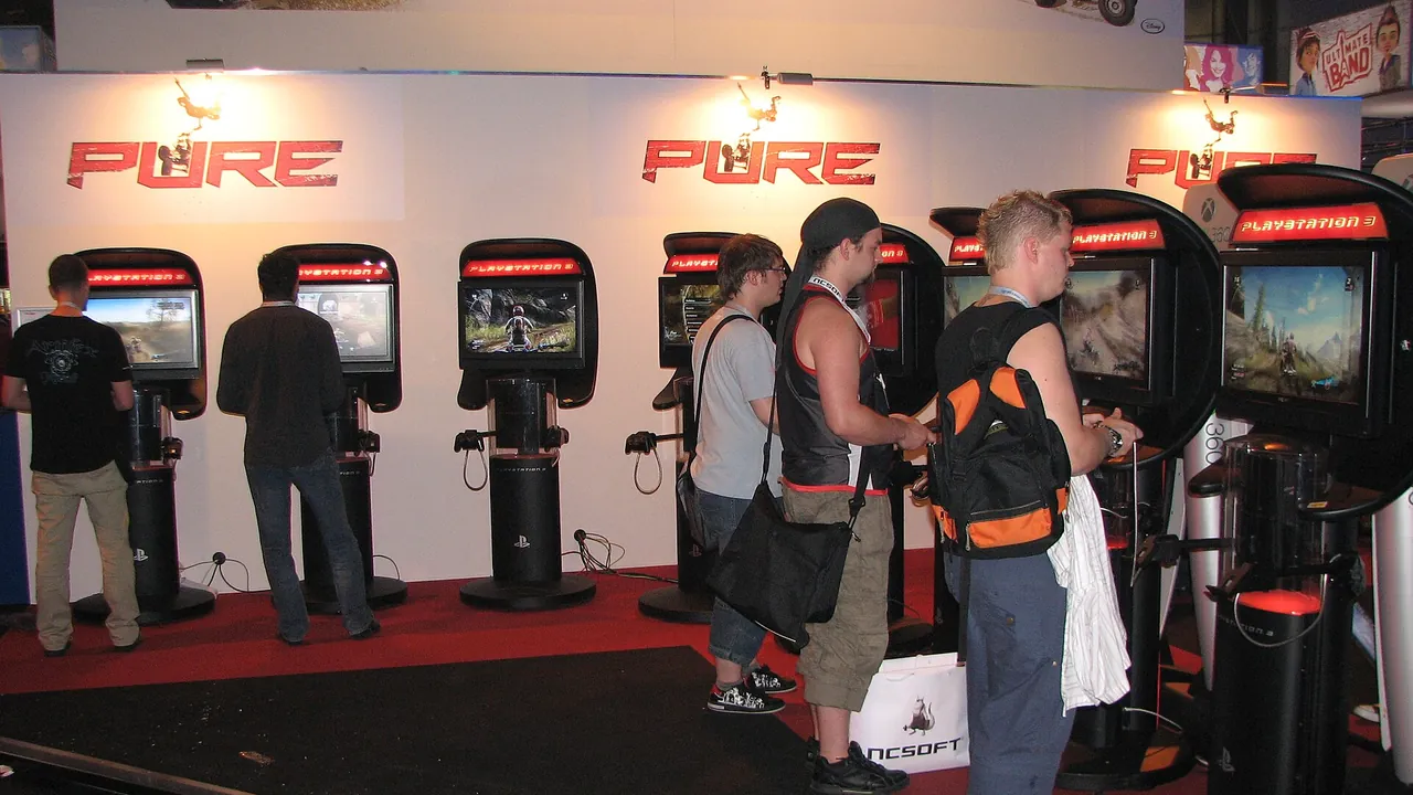Pure game at Games Convention 2008 (2782840038)