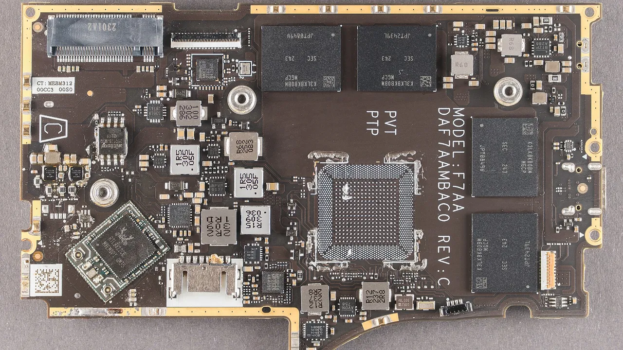 AMD@7nmTSMC@DAPU VanGogh@Zen2 RDNA2@Valve Steamdeck LCD@100-000000405 2242SSY 9KP1485V20241 DSCx02@makro