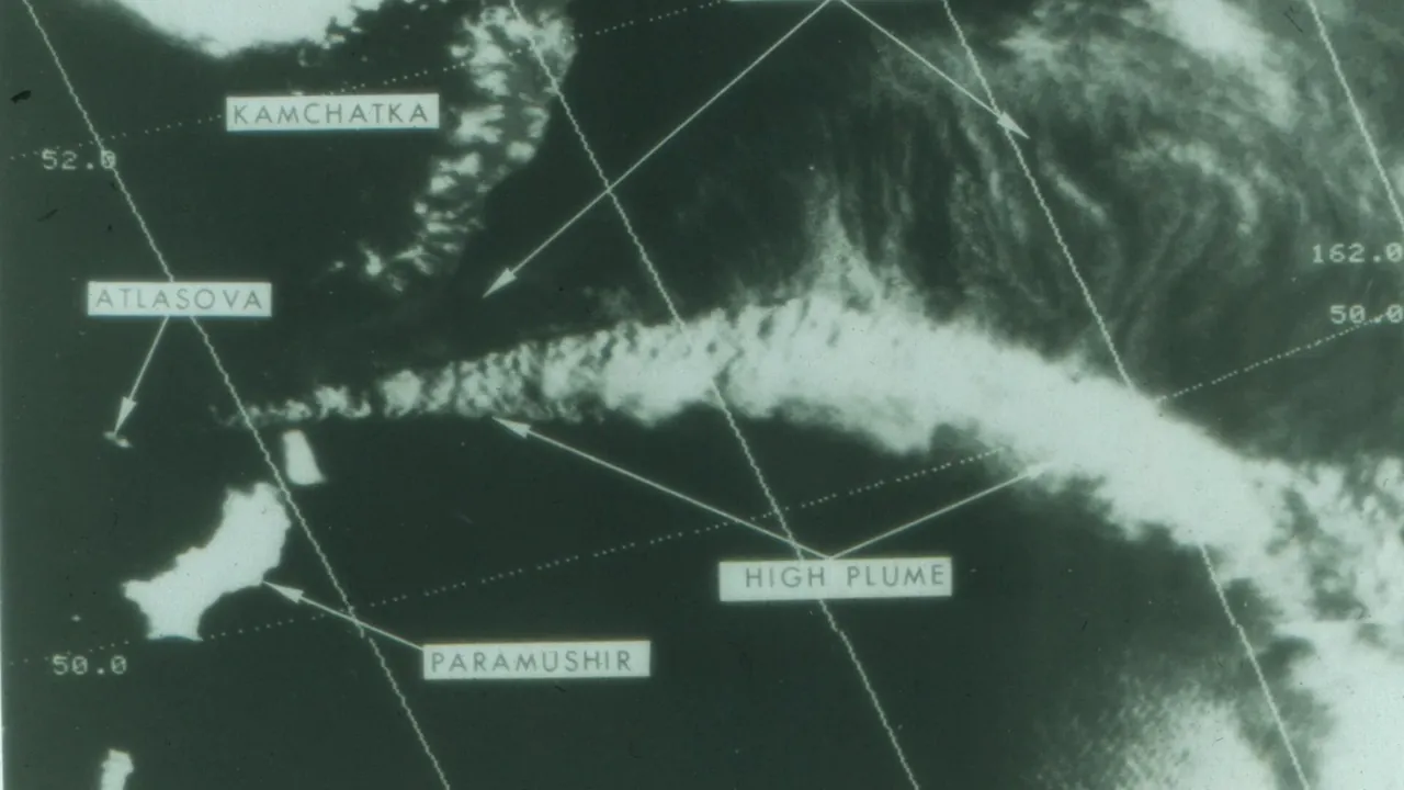 Ash plume from Alaid Volcano on Atlasova Island (2268-486)