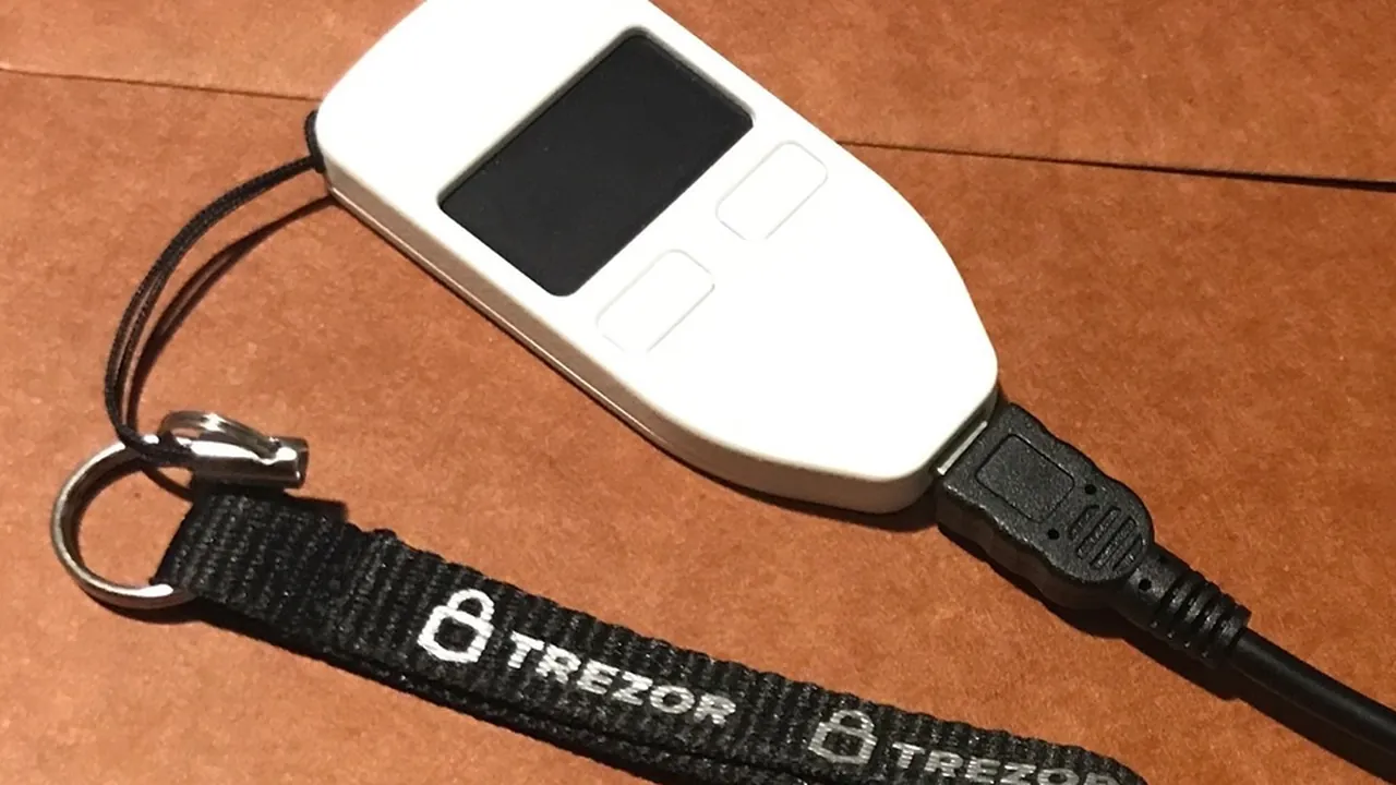 Trezor - Hard Wallet- Cold Storage for Cryptocurrency