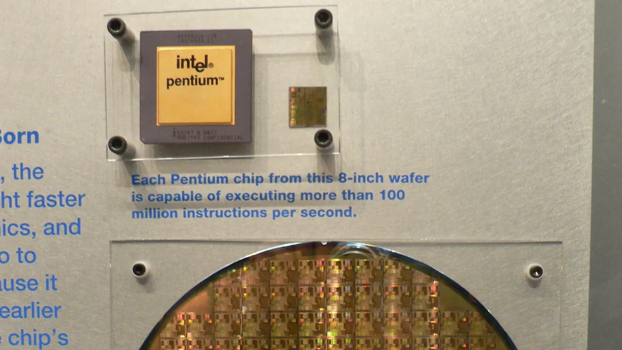 Wafer with Pentium chips