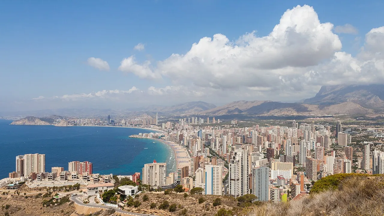 Vista de Benidorm, España, 2014-07-02, DD 63